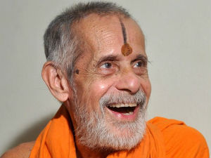 Sri Vishvesha Teertha Swamiji (photo : Sukumar Kodavoor)