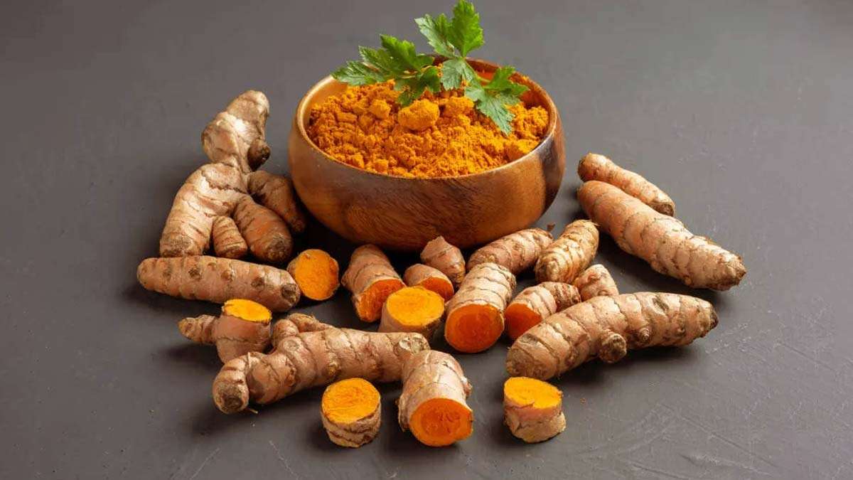 ಹಸಿ ಅರಿಶಿಣ VS ಅರಿಶಿಣ ಪುಡಿ, ಯಾವುದು ಹೆಚ್ಚು ಆರೋಗ್ಯಕರ? ಕಲಬೆರಿಕೆ ಅರಿಶಿಣ ಕಂಡು