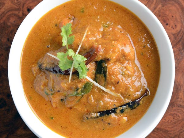 ಮೀನು ಮತ್ತು ತೆಳುವಾದ ಮಾಂಸವನ್ನು ಸೇವಿಸಿ