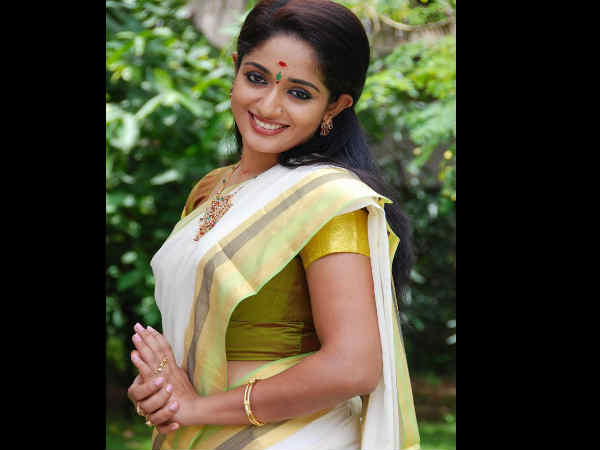 ಗ್ರೀನ್ ಕಲರ್ ಬ್ಲೌಸ್