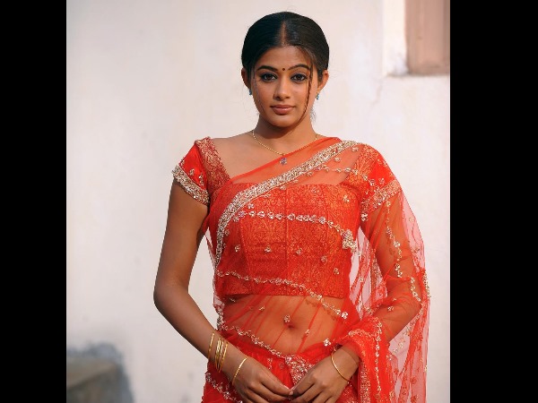 ರೆಡ್ ಅಂಡ್ ಹಾಟ್