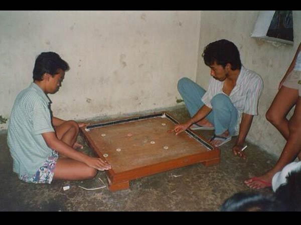 1.ಕೇರಂ: