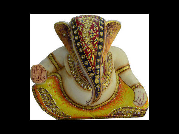 ವಜ್ರದ ಮೂರ್ತಿಯಂತೆ ಕಾಣುವ ಗಣಪತಿ