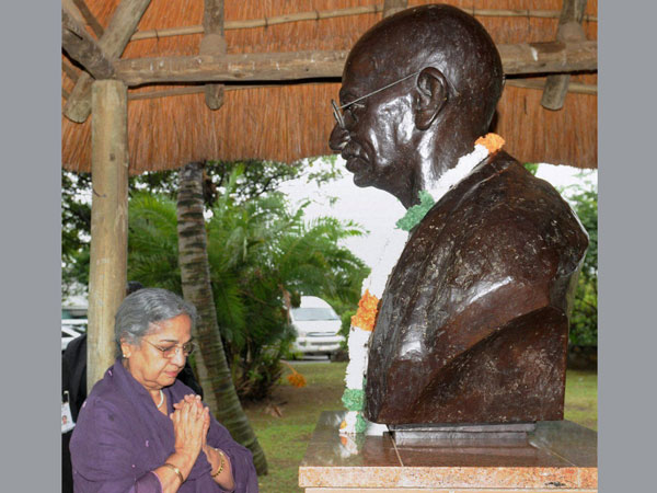 ಮಹಾತ್ಮಾ ಗಾಂಧೀಜಿಯವರ ಇಂಗ್ಲಿಷ್ ಉಚ್ಛಾರಣೆ ಐರ್ಲೆಂಡಿನವರಂತಿತ್ತು