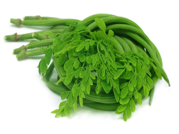 4. ನುಗ್ಗೇಕಾಯಿ ಮರದ ಎಲೆಗಳು (moringa leaf)