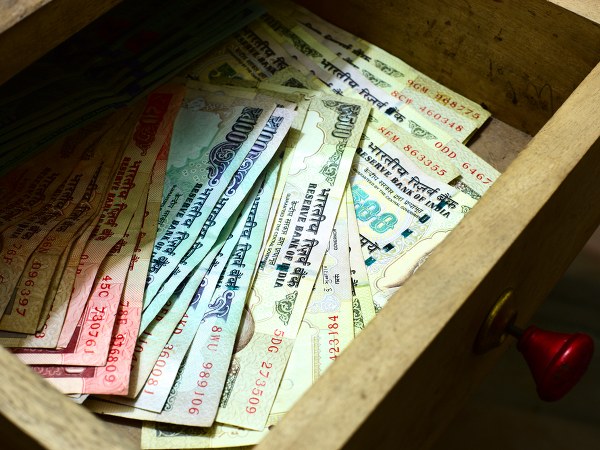 ಆರ್ಥಿಕ ಸಮಸ್ಯೆಯಿಂದ ಆತ್ಮಹತ್ಯೆ