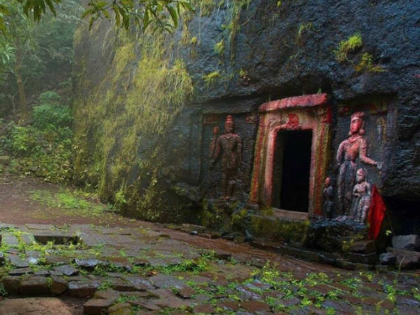 ರಾವಣನ ದೇಹವನ್ನು ಹೊಂದಿರುವ ಗುಹೆ 8 ಸಾವಿರ ಅಡಿ ಎತ್ತರದಲ್ಲಿದೆ