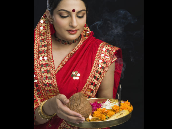 ವಿವೇಕದಿಂದ ಬಟ್ಟೆ ಧರಿಸಬೇಕು