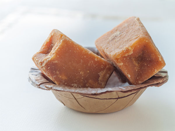 ದೇಹದಲ್ಲಿ ನೀರಿನಂಶವನ್ನು ಉಳಿಸಿಕೊಳ್ಳುತ್ತದೆ