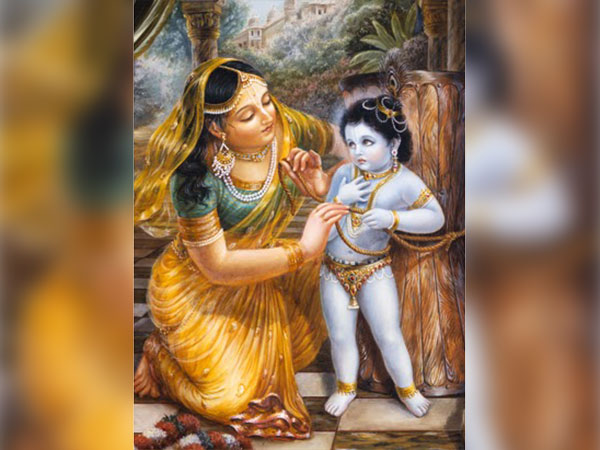 ಕೃಷ್ಣ ಮೌನವಾಗಿಯೇ ಎಲ್ಲವನ್ನು ನೋಡುತ್ತಿರುವನು!