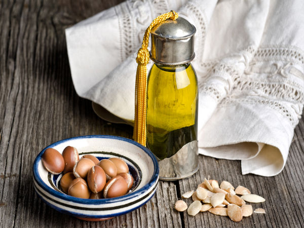 ಹೋಹೋಬಾ ಎಣ್ಣೆ ಮತ್ತು ವಿಟಮಿ ನಿ (Jojoba oil and vitamin E)