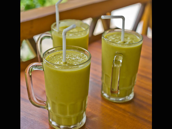 ಹಣ್ಣುಗಳ ಜ್ಯೂಸ್ ಮಾಡಿ, ಹೆಚ್ಚಾಗಿ ಕುಡಿಯಿರಿ