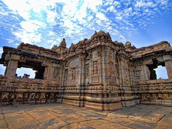 ವಿರೂಪಾಕ್ಷ ದೇವಸ್ಥಾನ