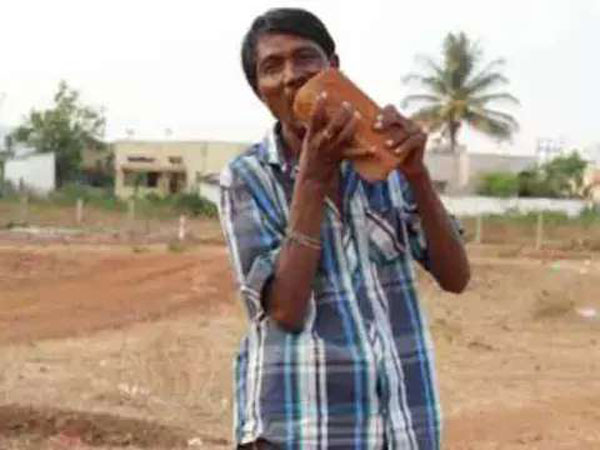 ಮಣ್ಣು ಅಥವಾ ಧೂಳನ್ನು ತಿನ್ನುವುದು