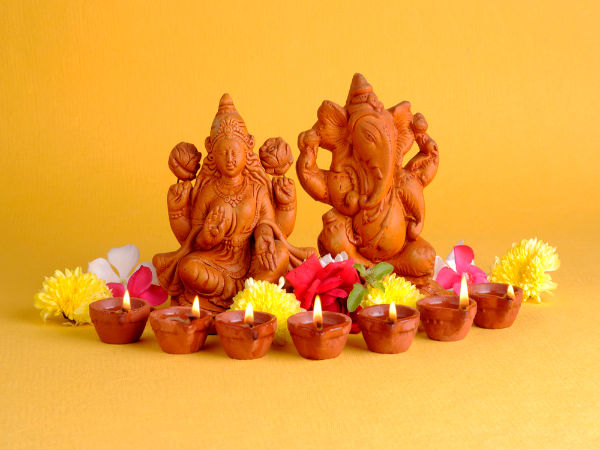4. ದೀಪಾವಳಿ ಹಬ್ಬದ ನಾಲ್ಕನೇ ದಿನ- ಅಮವಾಸ್ಯೆ ಲಕ್ಷ್ಮಿ ಪೂಜೆ