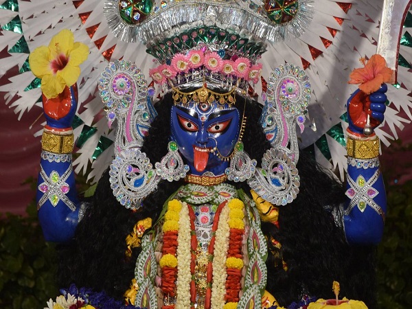 ಕಾಳಿ ದೇವಿಯ ರುಂಡಗಳ ಮಾಲೆ