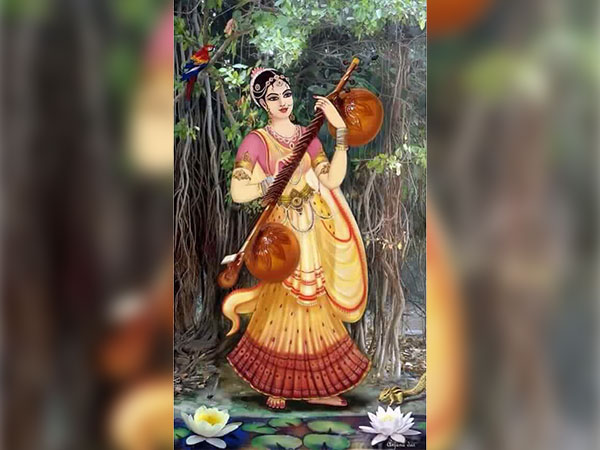 10. ಪತಿಯಿಂದ ದೂರವೇ ಇದ್ದ ಮೀರಾ