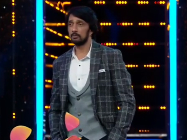 ವೈಟ್ ವಿಥ್ ಗ್ರೇ ಮ್ಯಾಚಿಂಗ್