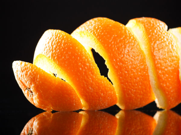 2. ಮುಖದ ತ್ವಚೆಯನ್ನು ಎಕ್ಸ್ಫೋಲೆಟ್ ಮಾಡುತ್ತದೆ