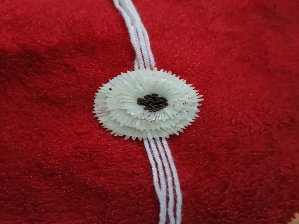 ಮಧುರ ಬಾಂಧವ್ಯಕ್ಕೆ ಸಾಕ್ಷಿಯಾಗುವ ಗಿಡಗಳು