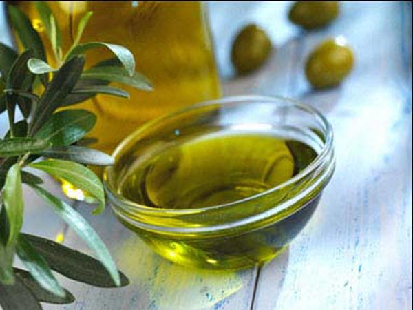 ಆಲಿವ್ ಎಣ್ಣೆ ಮಸಾಜ್: