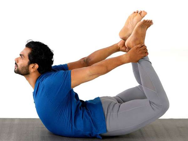 3. ಧನುರ್ಸಾನ (Bow pose)
