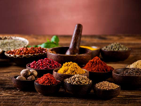 ಕೃತಕ ಬಣ್ಣ ಹಾಕಿರುವುದನ್ನು ಕಂಡುಹಿಡಿಯಲು ಹೀಗೆ ಮಾಡಿ: