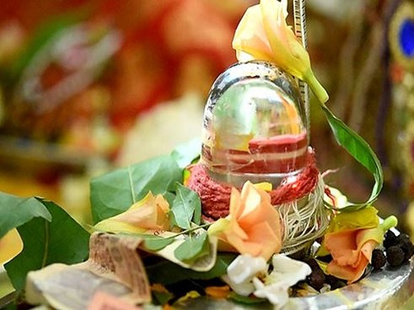 ಶ್ರಾವಣ ಸೋಮವಾರದ ಪೂಜಾವಿಧಿ