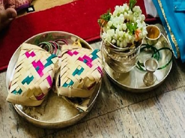 ಮೊರದ ಬಾಗಿನಕ್ಕೆ ಬೇಕಾಗುವ ಮಂಗಳದ್ರವ್ಯಗಳು
