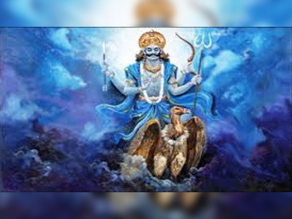ಶನಿದೇವನು ಸೂರ್ಯನ ಮಗ, ಆದ್ದರಿಂದ ದಾನ ಮಾಡುವುದು ಅವಶ್ಯಕ