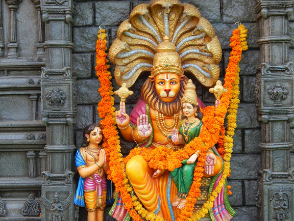 1. ಶ್ರೀ ಲಕ್ಷ್ಮೀನೃಸಿಂಹ ಕರಾವಲಂಬ ಸ್ತೋತ್ರಂ