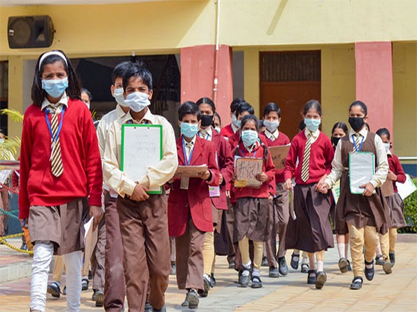 10. ಯಾವಾಗ ಮಕ್ಕಳು ಸಂಪೂರ್ಣ ಲಸಿಕೆ ಪಡೆದಂತಾಗುವುದು?